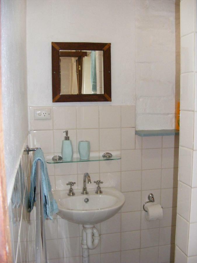 Trevalia Accommodation Penwortham Bagian luar foto